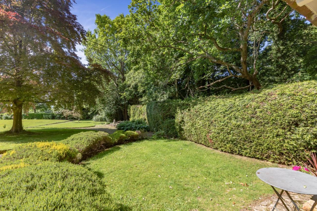 Old Mill Lodge By Huluki Sussex Stays Hurstpierpoint Buitenkant foto
